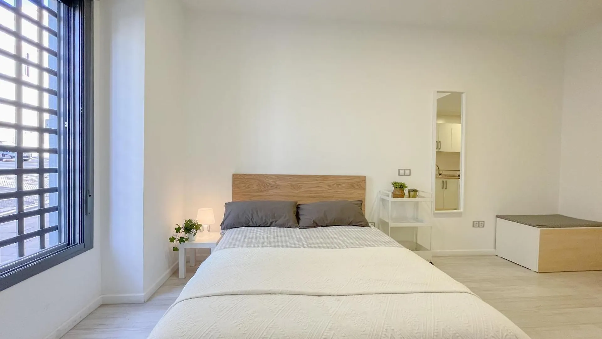 Estudio En Malaga Centro Spain